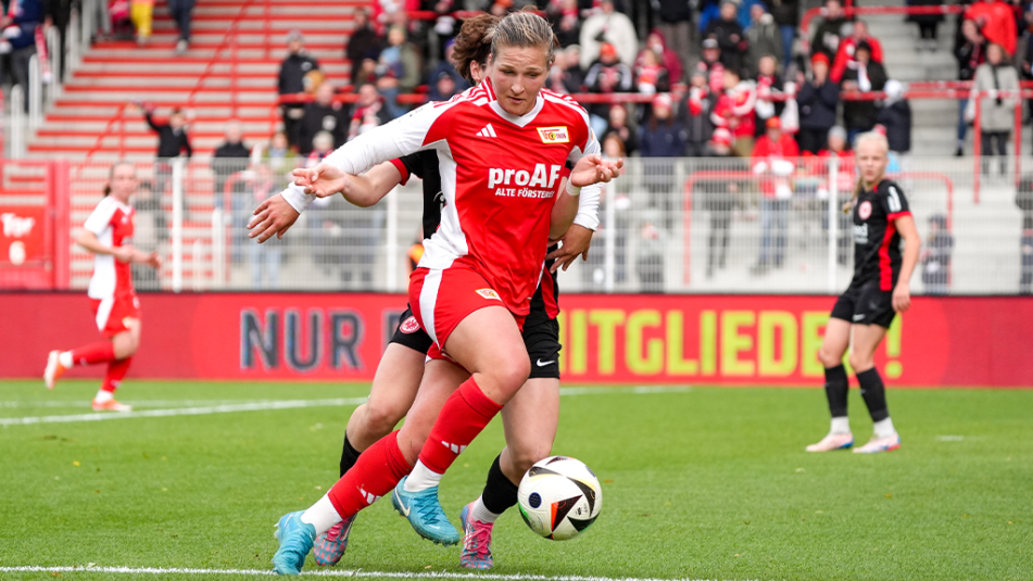 [Bild: Eiserne-Ladies-unterliegen-Eintracht-Fra...6a96c6.png]